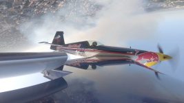 Redbull - Krátky dokument z preletu Martina Šonku Bratislavou 022e